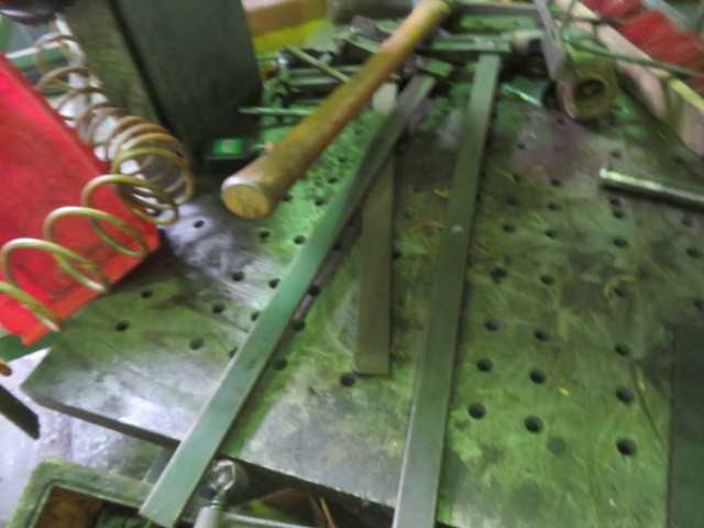 Clamps and items in picture only - MISCELLANEOUS