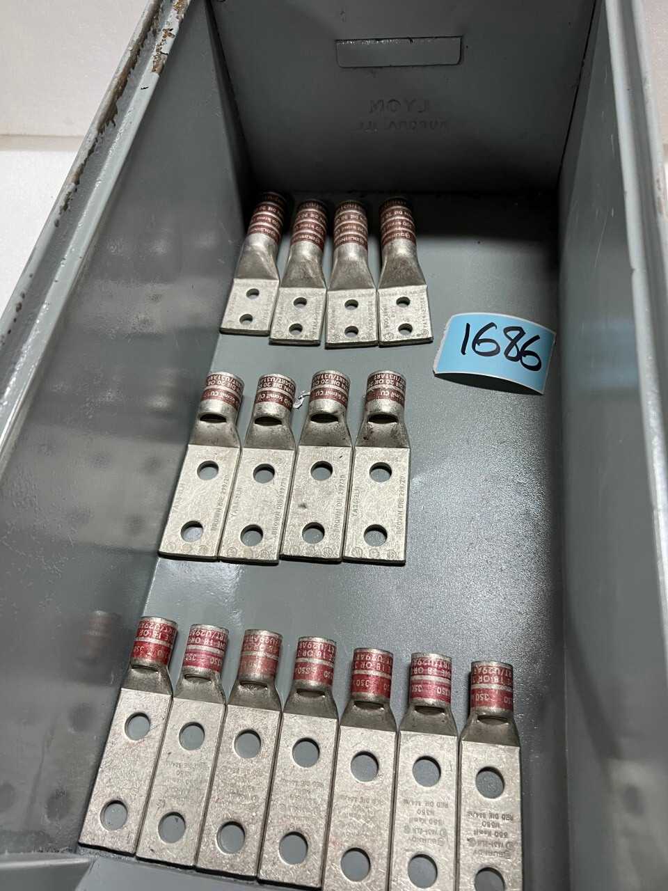 WIRE LUG - ELECTRICAL COMPONENTS