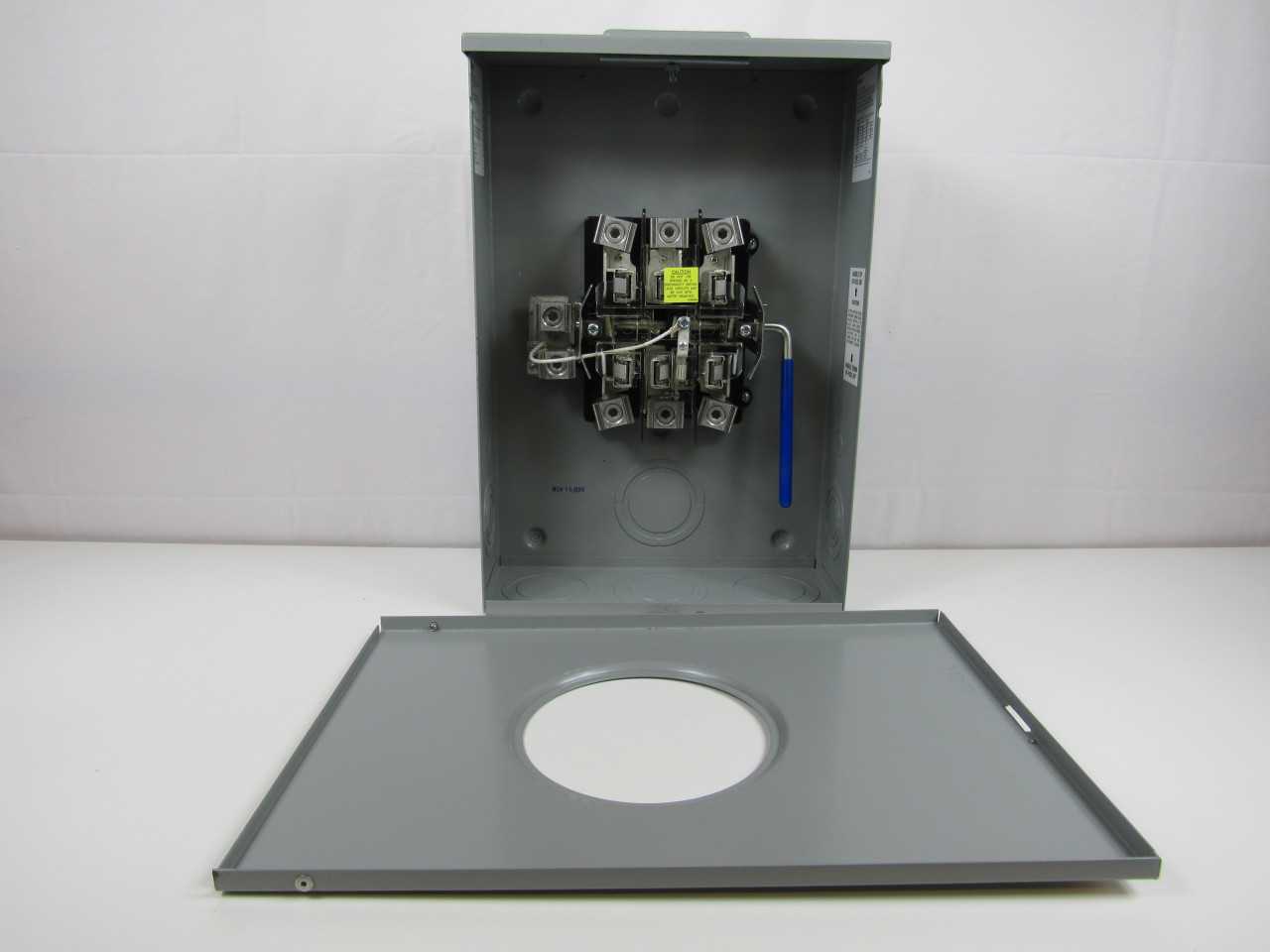 Lot of Quantity 1x UTE7213UCH Electrical Enclosure - ELECTRICAL ENCLOSURES