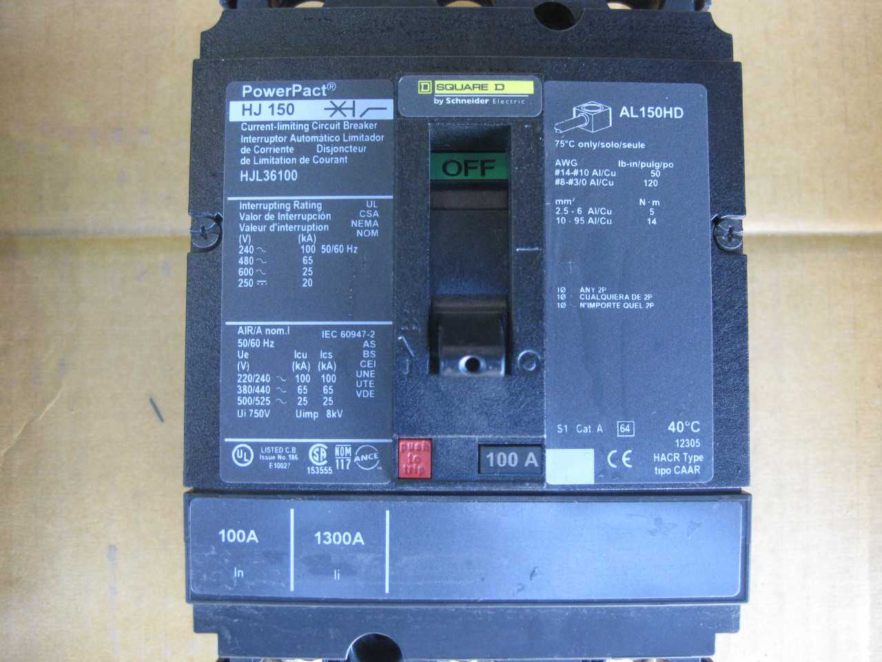 MIXED LOT OF SQD BREAKERS 100A, 50A, 15A, 7A ( QTY 9) - CIRCUIT BREAKERS