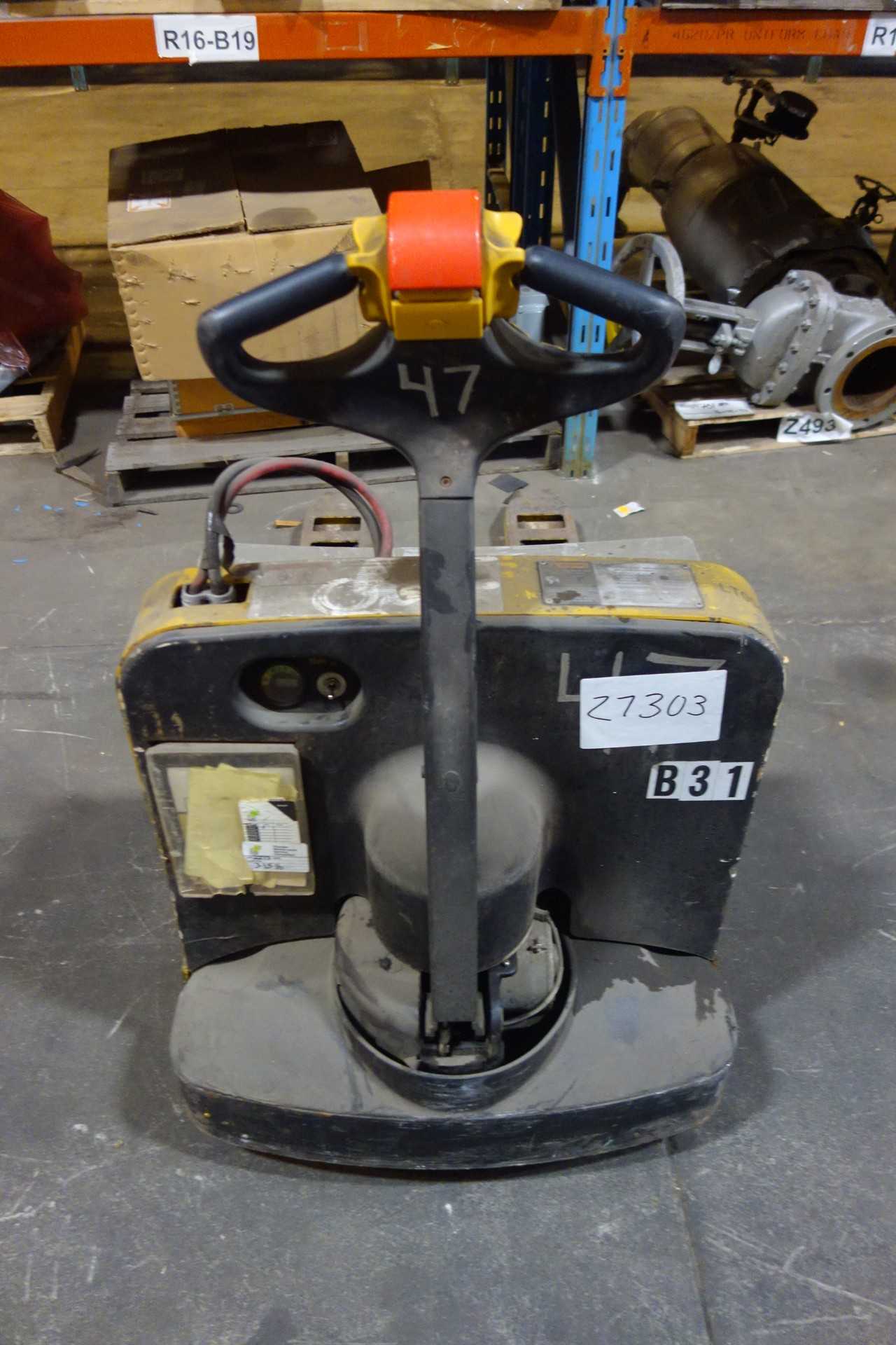 YALE MPB040-EN24T2748 4000LB ELECTRIC WALKIE LIFT TRUCK (NEEDS SERVICE) - FORKLIFTS