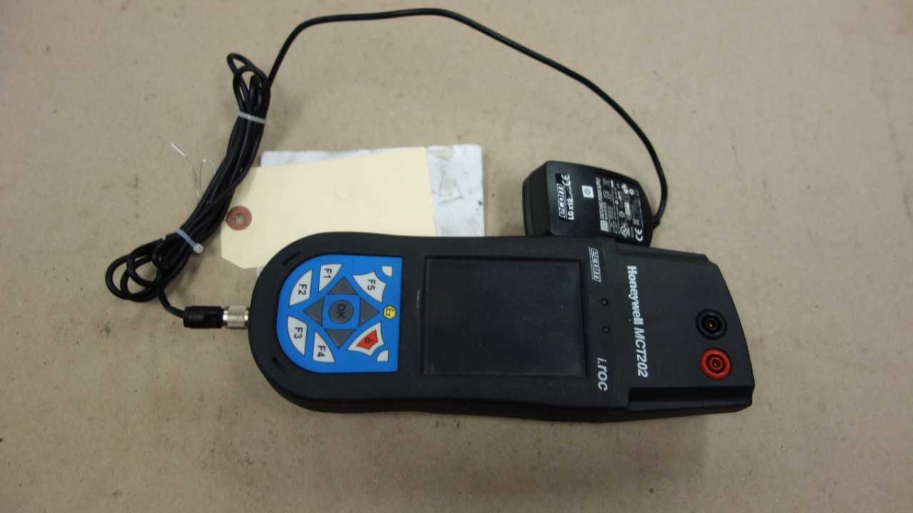 HONEYWELL MCT202 HANDEHELD CONFIGURATOR MONITOR - ELECTRICAL TESTING EQUIPMENT