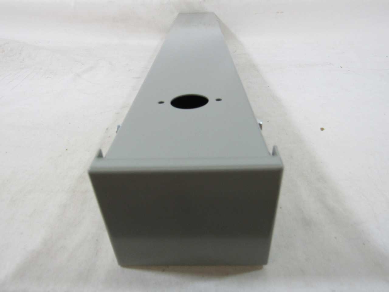 Quantity of 12 New Surplus Eaton CHWATERCVR Panel Accy Water Shroud - ELECTRICAL COMPONENTS