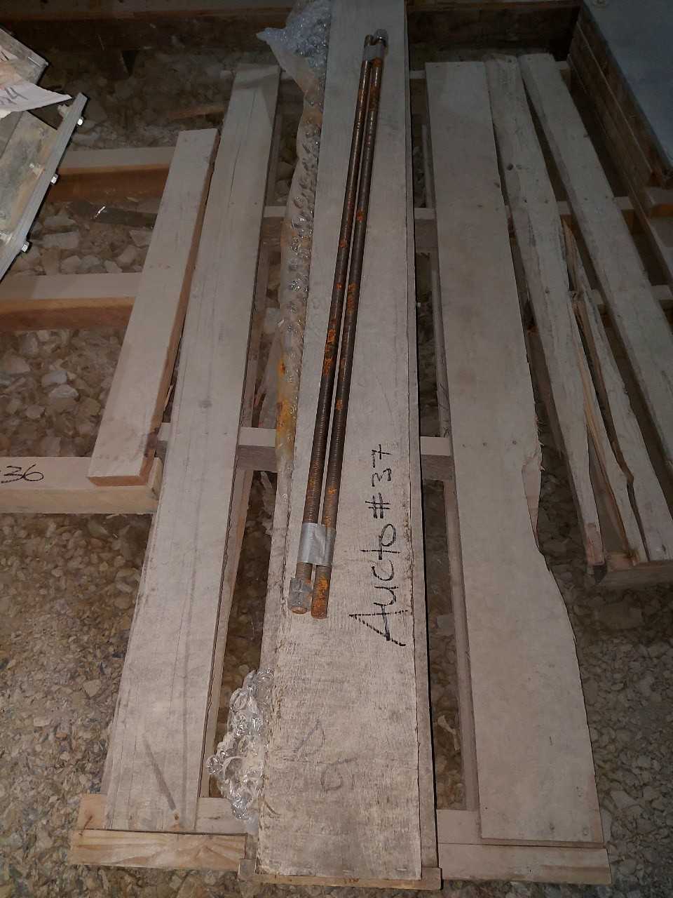 LOT OF THREADED PIPE IN CRATE - HAND TOOLS