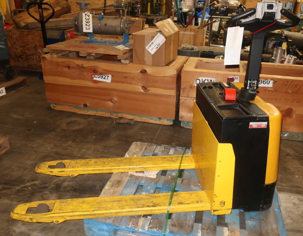 VESHAI EPT-2547-30 ELECTRIC PALLET JACK 3500LB CAP - ELECTRIC PALLET JACKS