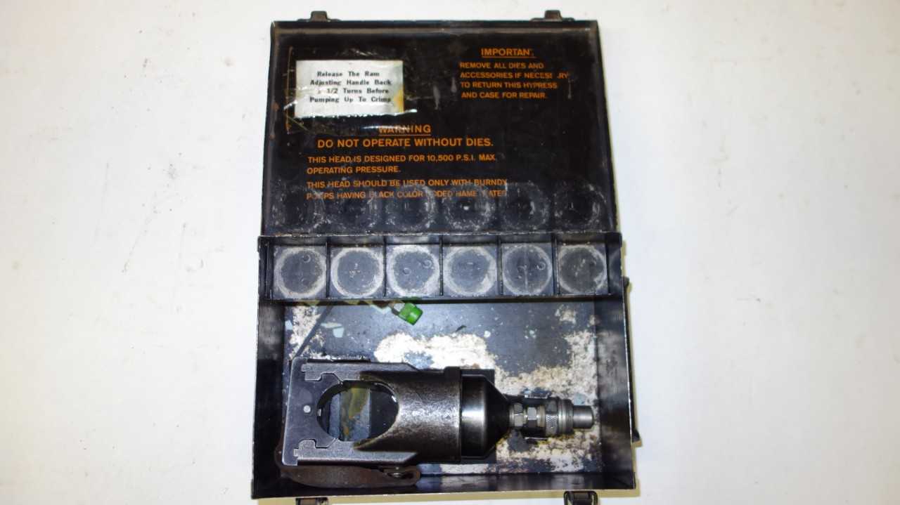 BURNDY HYDRAULIC CRIMPING TOOL - ELECTRIC POWER TOOLS