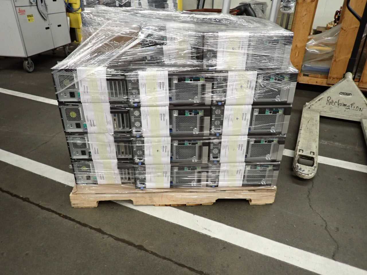 Lot of 32 Dell Desktop Computers (2531599) - MISCELLANEOUS