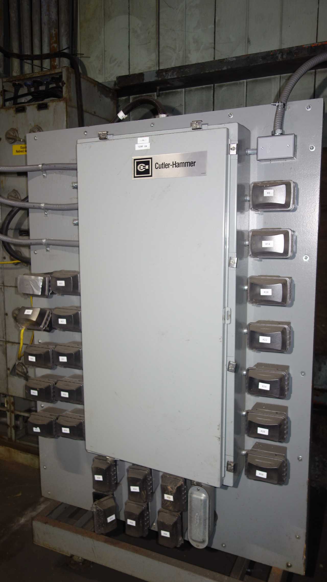 EATON TRANSFORMER RECEPTACLE POWER BOX 75KVA - CONTROL TRANSFORMERS