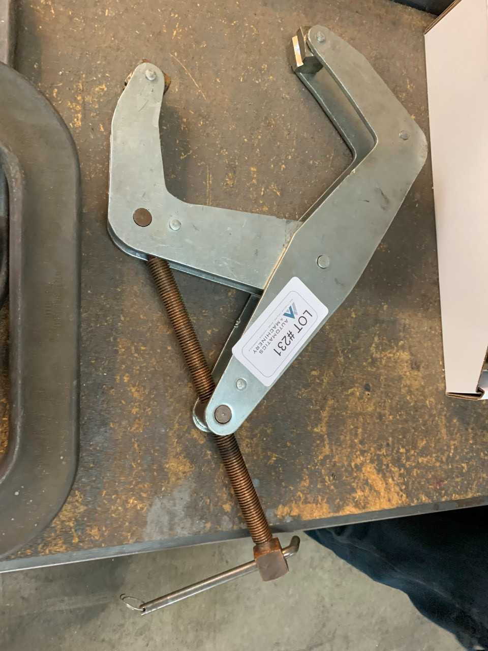 Canteliever Clamp - INDUSTRIAL PARTS