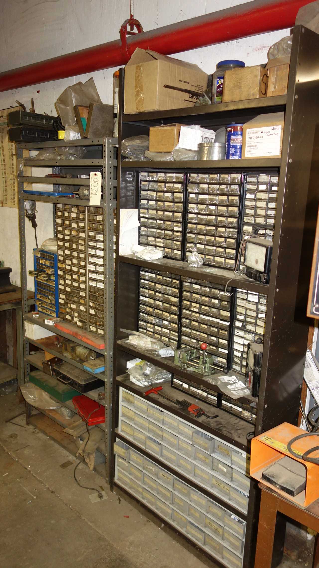 5 SECTIONS OF STEEL SHELVING (CONTENTS NOT INCLUDED) - SHELVING