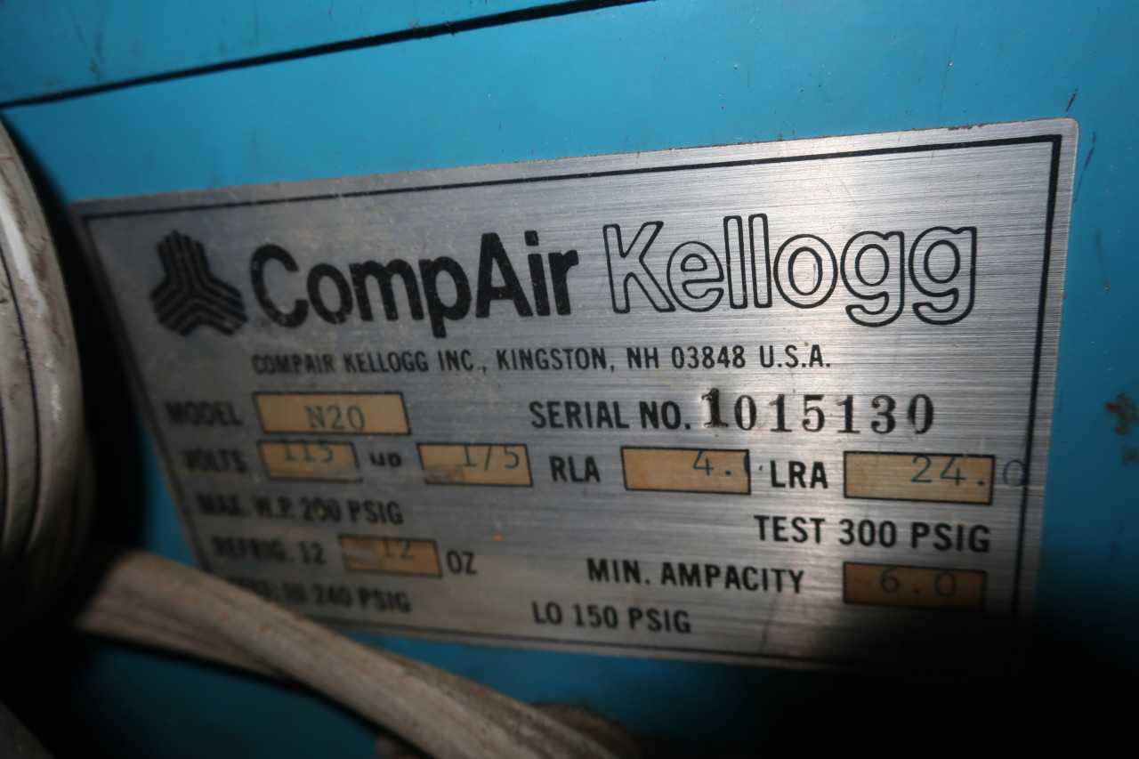 LOT OF 2 ASSORTED COMPRESSED AIR DRYERS - PROCESS EQUIPMENT