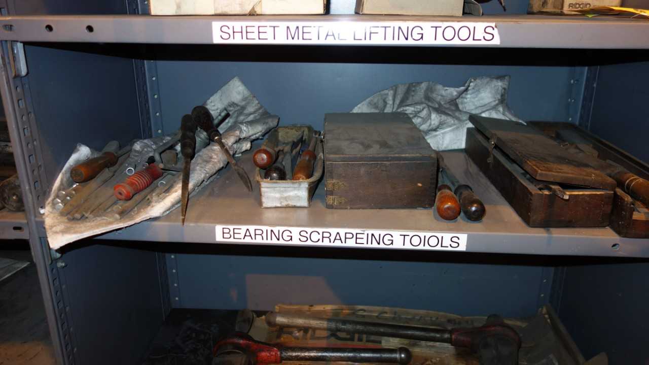 CONTENTS OF SHELF SECTION - MACHINING ACCESSORIES & TOOLING