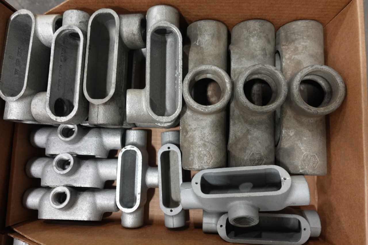 2 PALLETS OF ASSORTED ELECTRICAL CONDUIT - ELECTRICAL COMPONENTS
