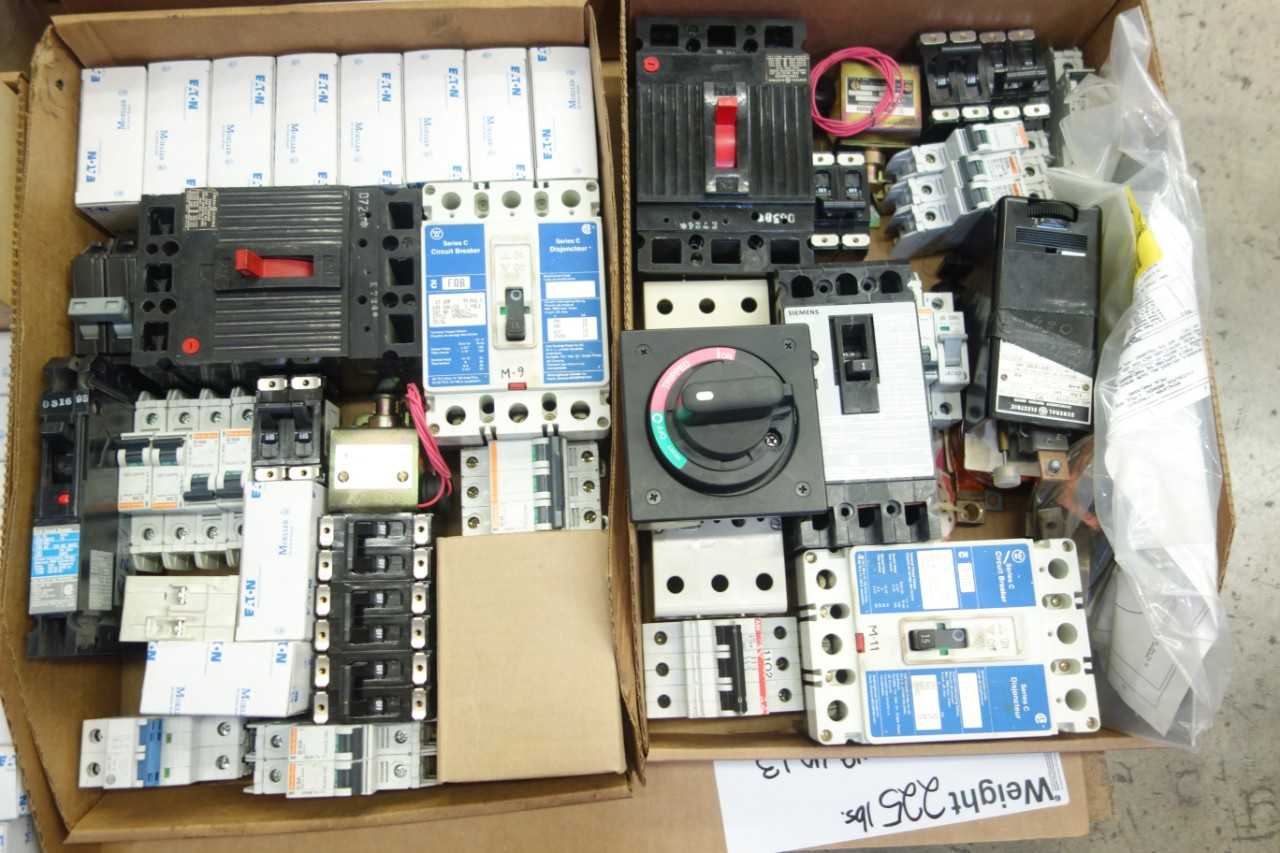 3 PALLETS OF ASSORTED CIRCUIT BREAKERS - CIRCUIT BREAKERS