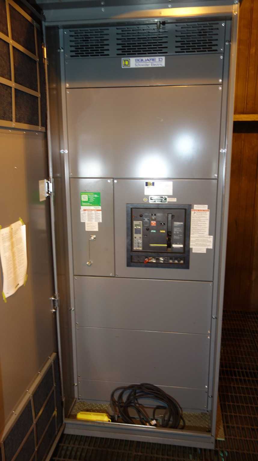 SQUARE D WL9FFR44A9SFFFXXAX 2000A 480V-AC CIRCUIT BREAKER - CIRCUIT BREAKERS
