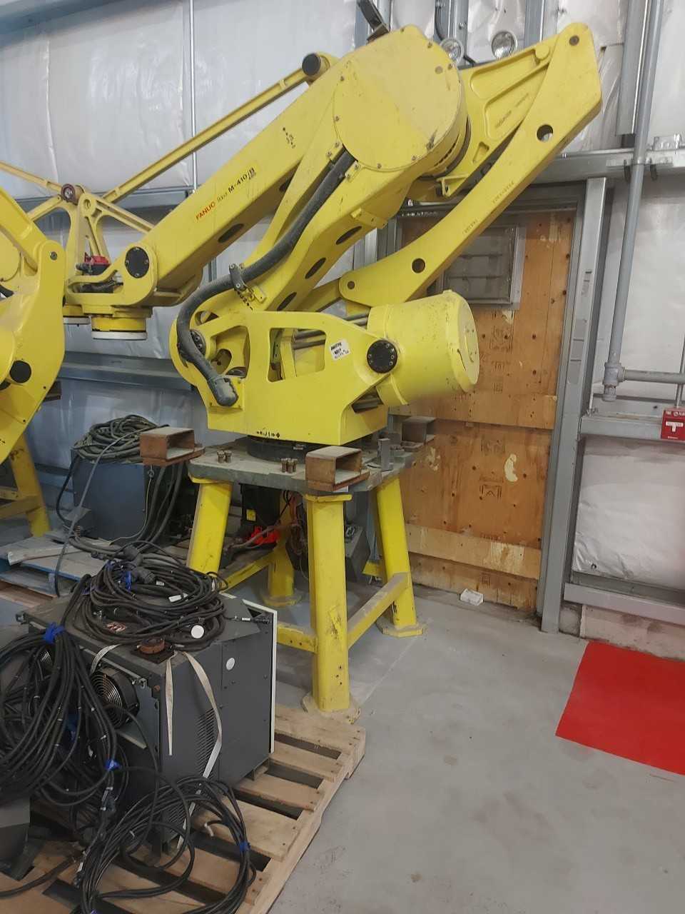 FANUC M-410IB 450 ROBOT W/ FANUC R-30IB CONTROLLER - INDUSTRIAL ROBOTS
