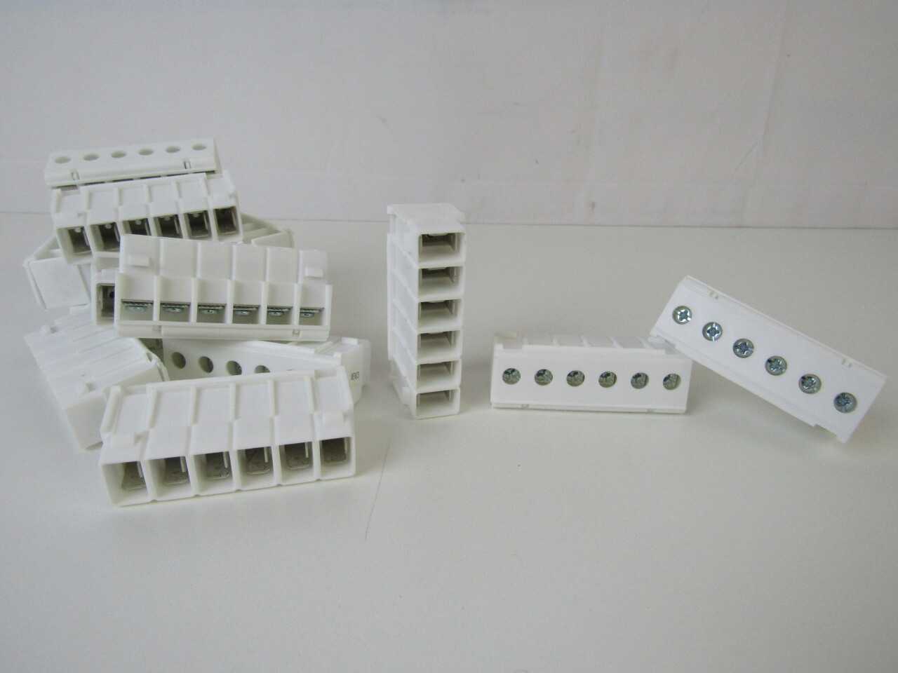 Quantity of 6x MSECBK Terminal Blocks - ELECTRICAL COMPONENTS