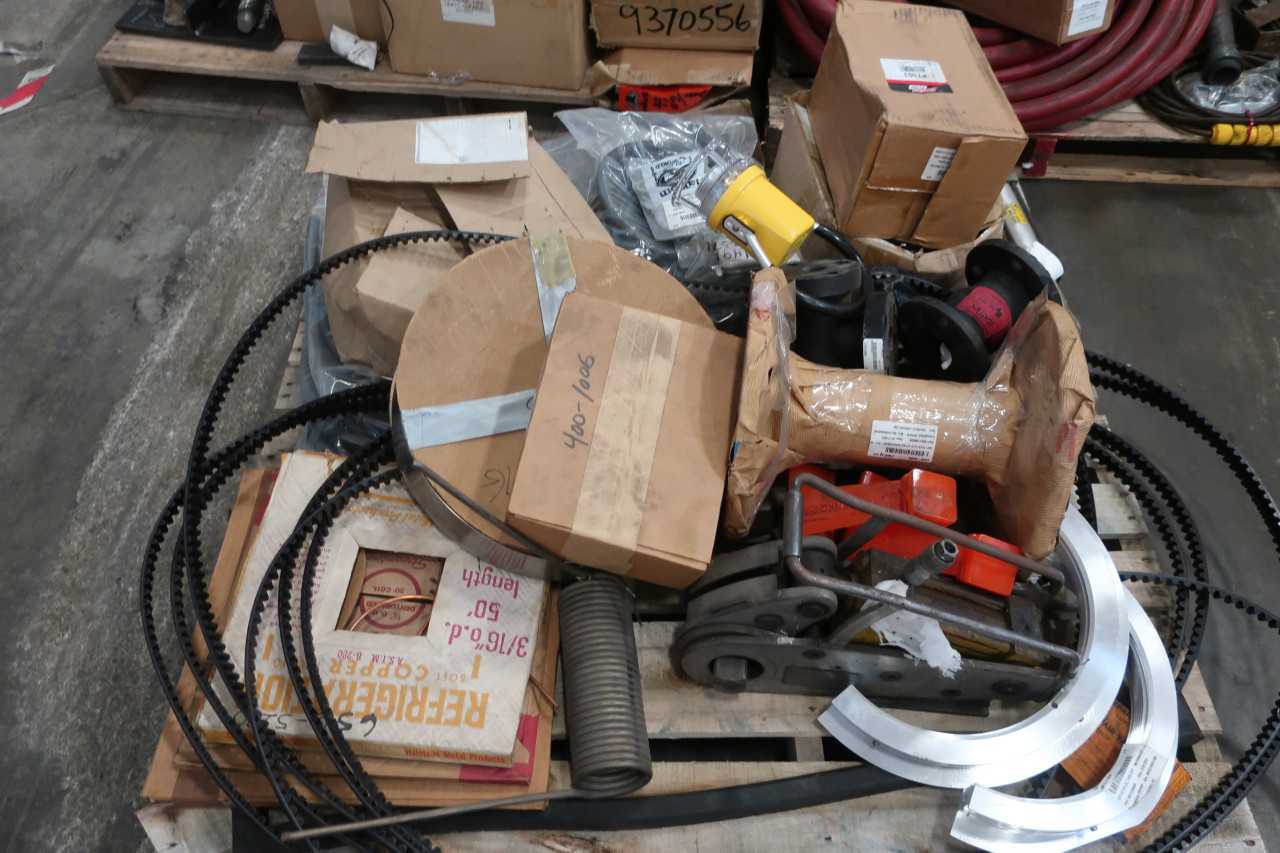 3 PALLETS OF ASSORTED POWER TRANSMISSION HOSES BELTS SPRINGS BITS SHEEVES SEALS - POWER TRANSMISSION
