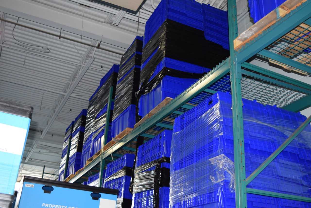 100x Plastic Storage Containers - MISCELLANEOUS