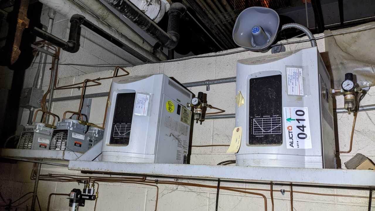 LOT OF 2 PARKER LAB GAS GENERATOR - STANDBY POWER GENERATOR
