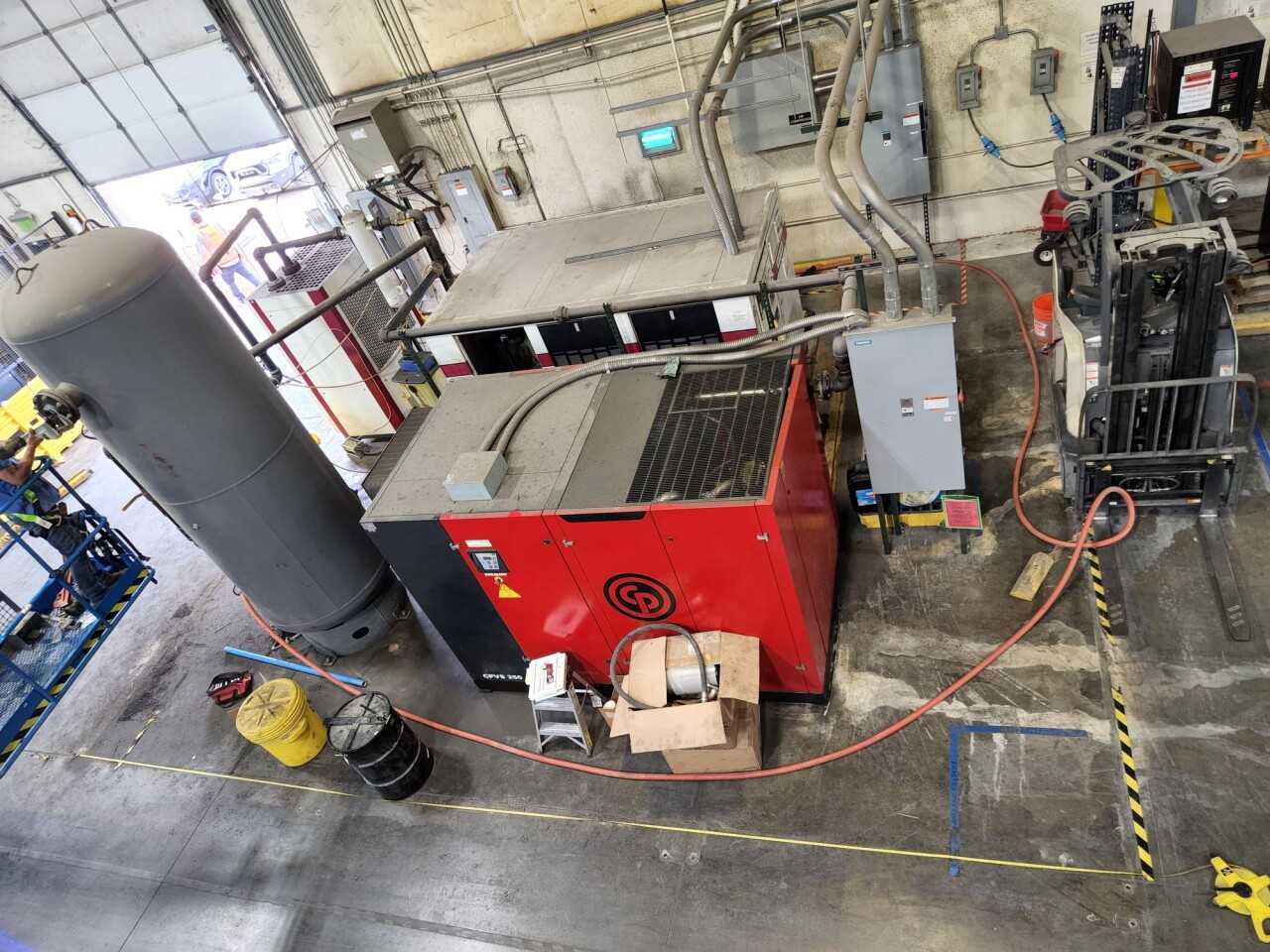 Chicago Pneumatic CPVS 250 Air Compressor - AIR COMPRESSORS