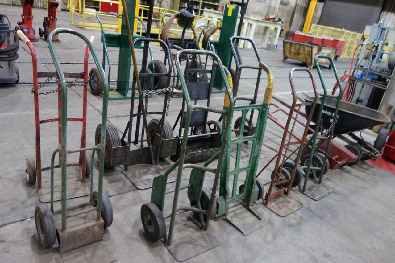 Lot of 10 tank carts with Jackson wheelbarrow - ROLLING CARTS