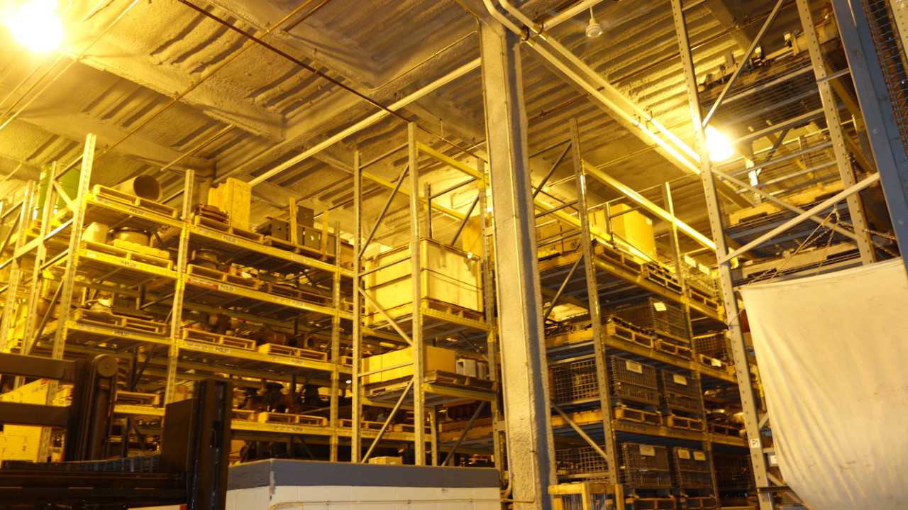 9 ROWS OF STEEL RACKING (DELAYED REMOVAL) - PALLET RACKING
