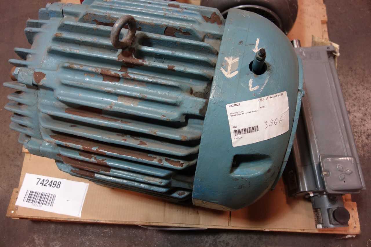 1 PALLET OF ASSORTED ELECTRIC AC MOTORS- SIEMENS, NORD, ALLIS CHALMERS - ELECTRIC MOTORS