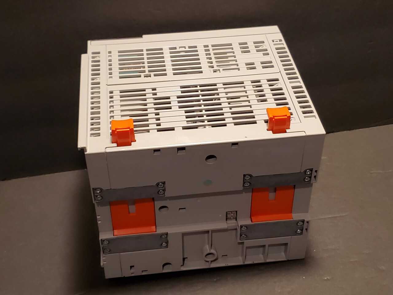 Allen Bradley CompactLogix 5069-L3100ERMS3 - AUTOMATION & CONTROLS