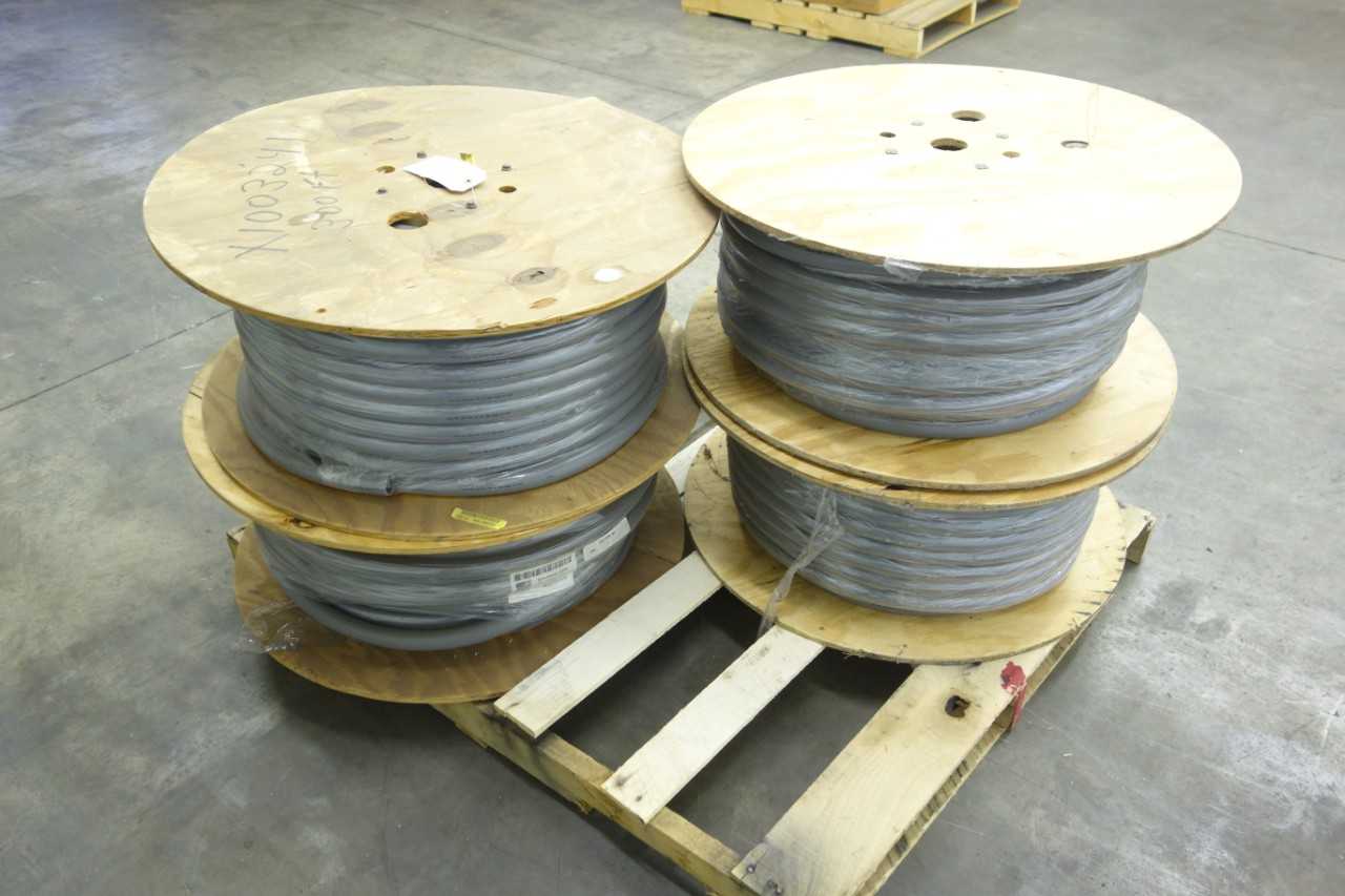 4 SPOOLS OF DAYTON M76-G0340-300RL PVC AIR HOSE - HOSE