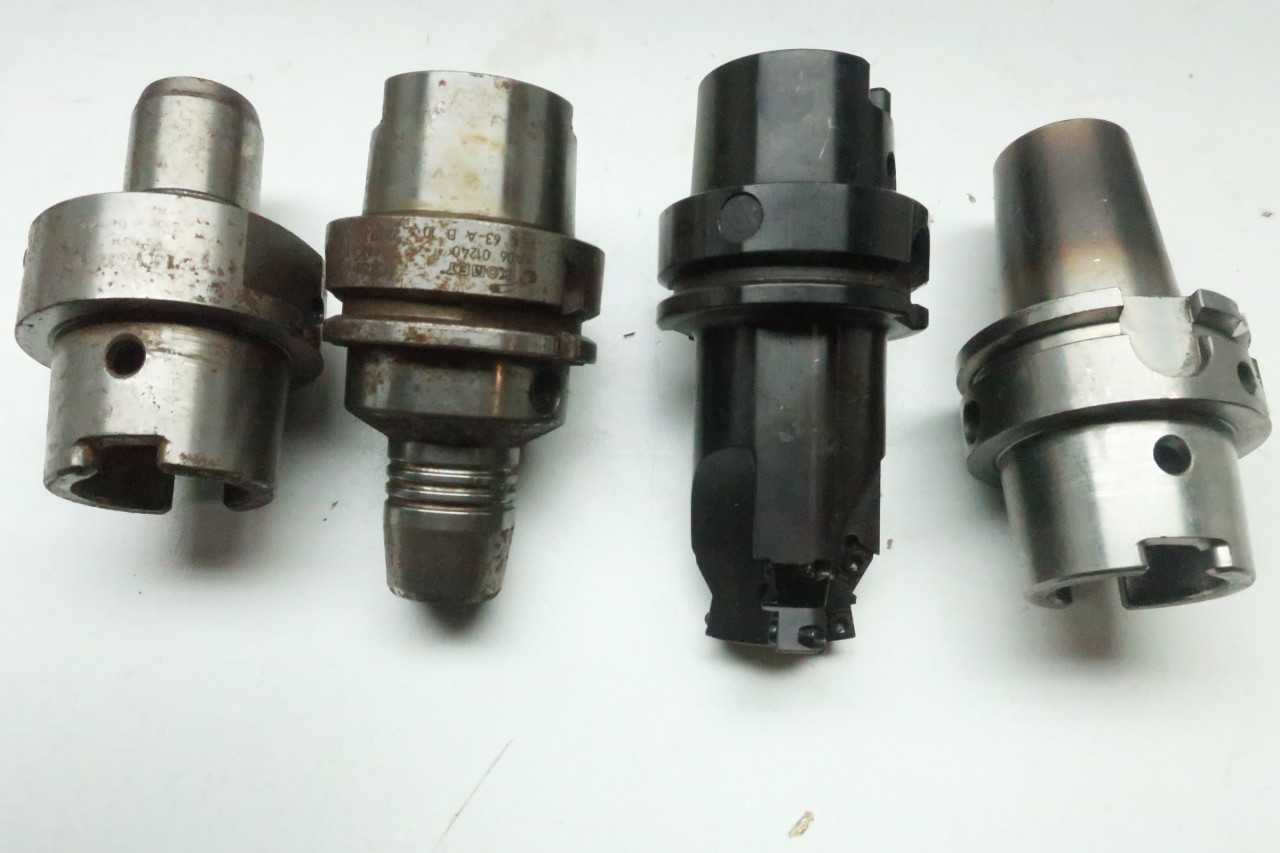 LOT OF ASSORTED TOOLING CHUCKS AND ATTACHMENTS - ELECTRIC POWER TOOLS