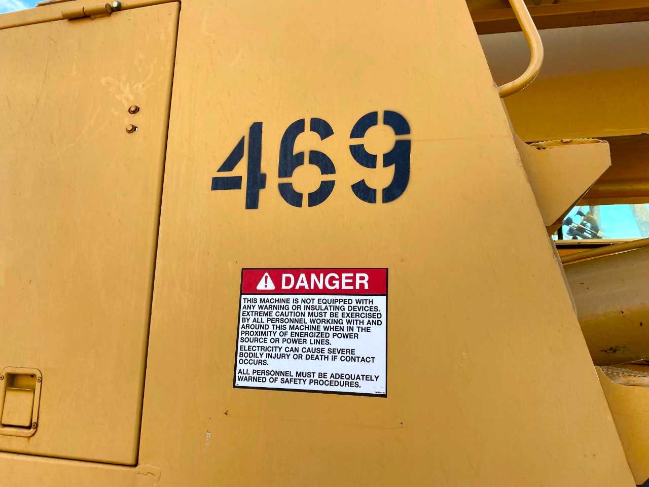 1983 Grove TM-875 8x4 80 Ton Telescopic Boom Crane - CRANES