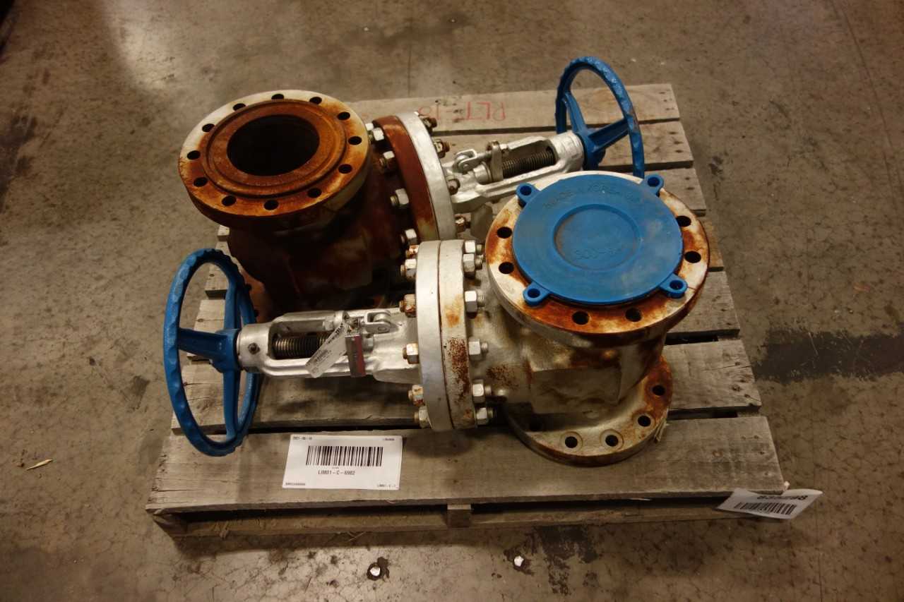 LOT OF 2 VELAN GATE VALVES - VALVES