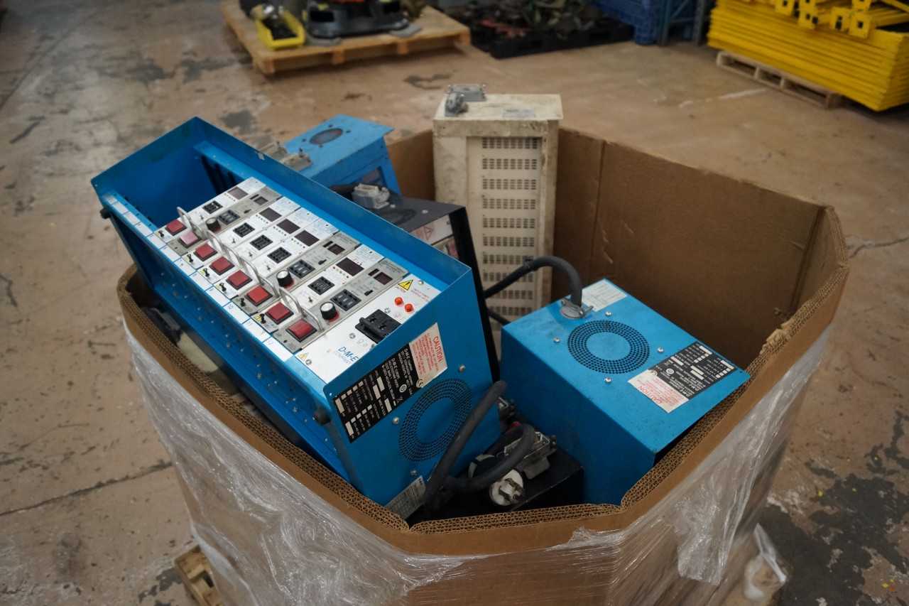 Lot of (9+) IMS Hot Runner Controllers - PROCESS EQUIPMENT