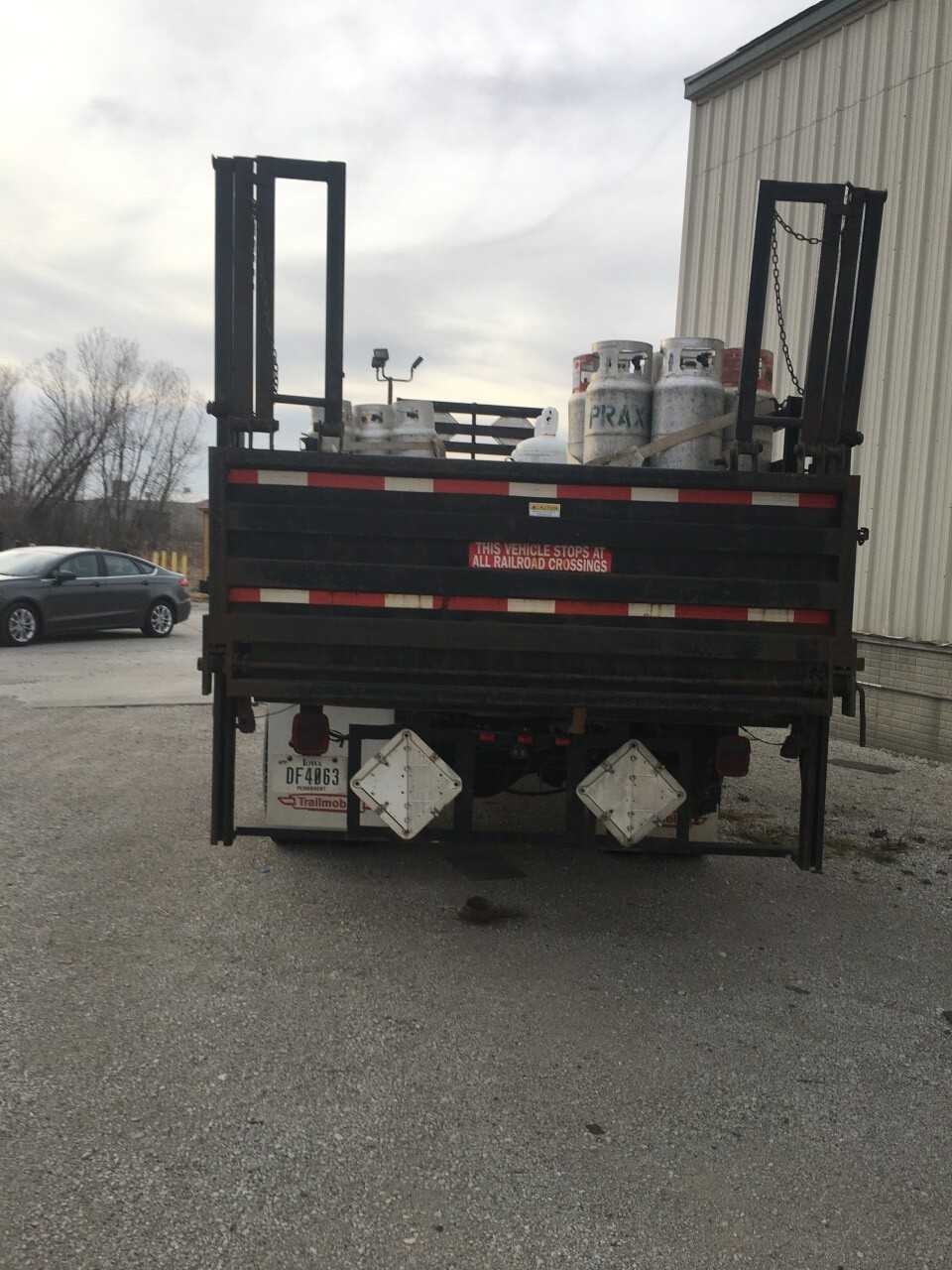 2007 International 4300 Pallet - HYDRO EXCAVATOR TRUCKS
