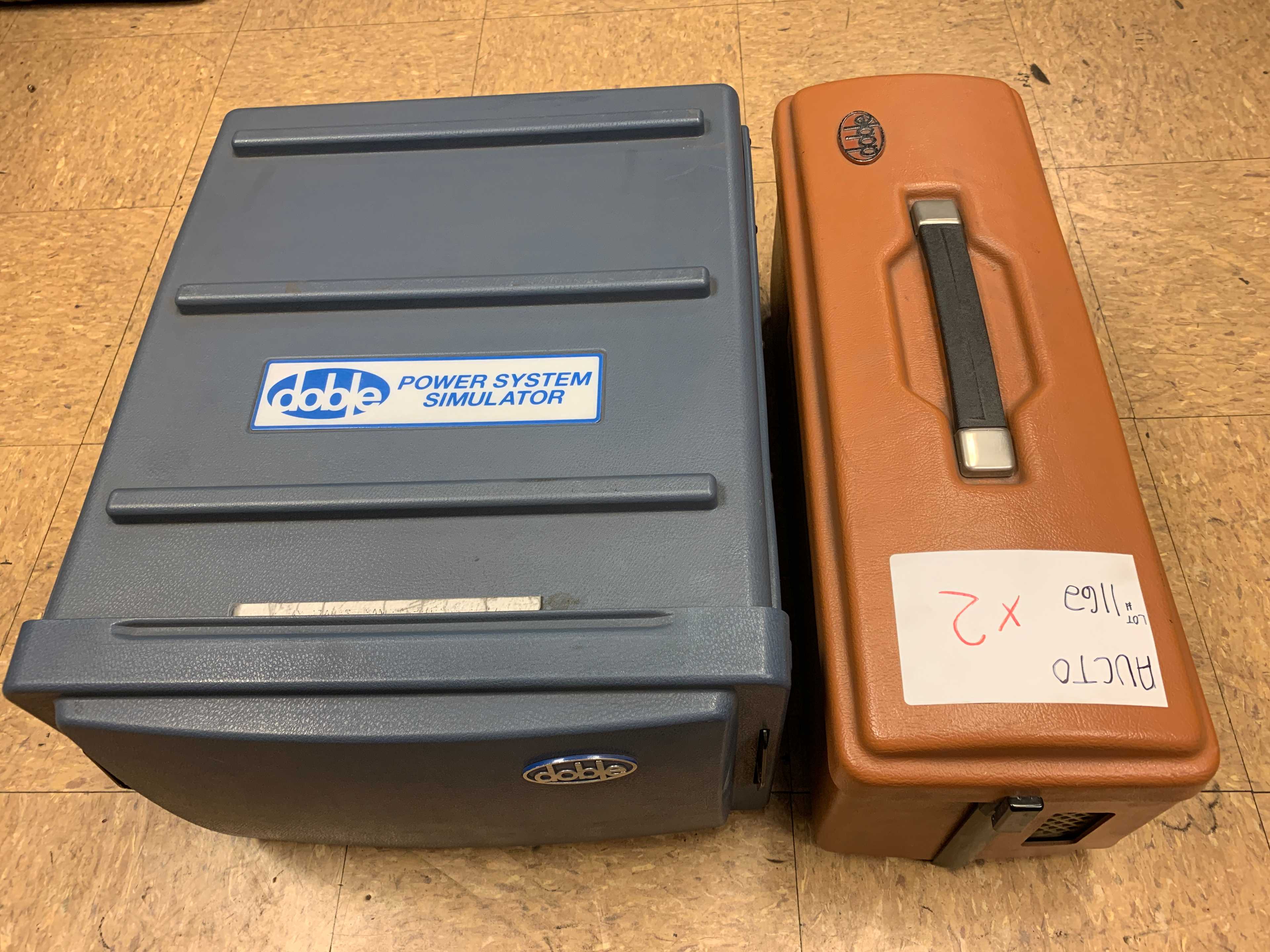 LOT OF TWO SIMULATORS - LAB & SCIENTIFIC