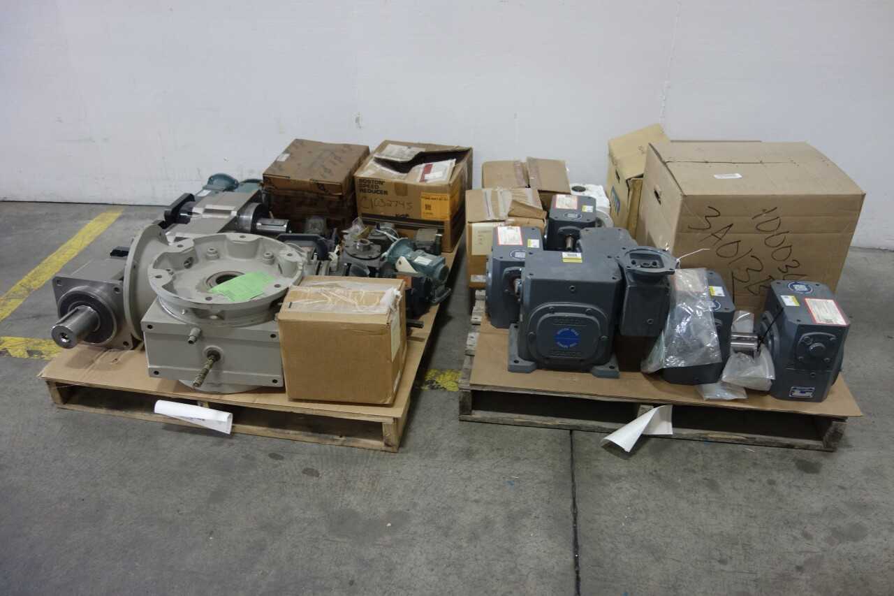 2 PALLETS OF ASSORTED GEAR REDUCERS PARTS AND ACCESSORIES - GEAR REDUCERS