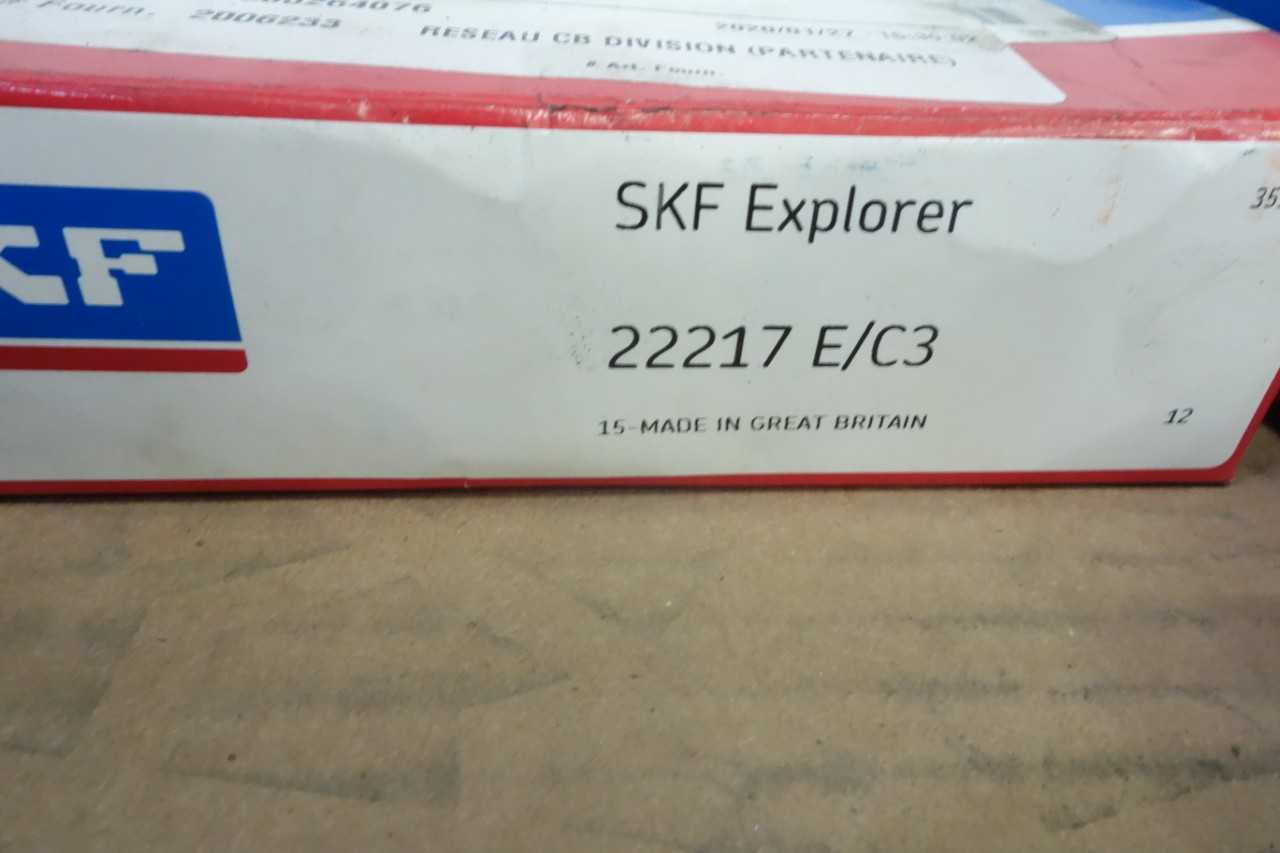 PALLET OF SKF ROLLER BEARINGS - BEARINGS