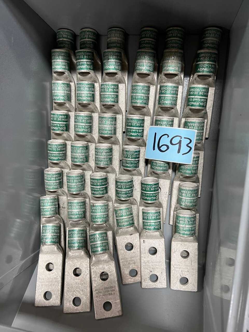 WIRE LUG - ELECTRICAL COMPONENTS