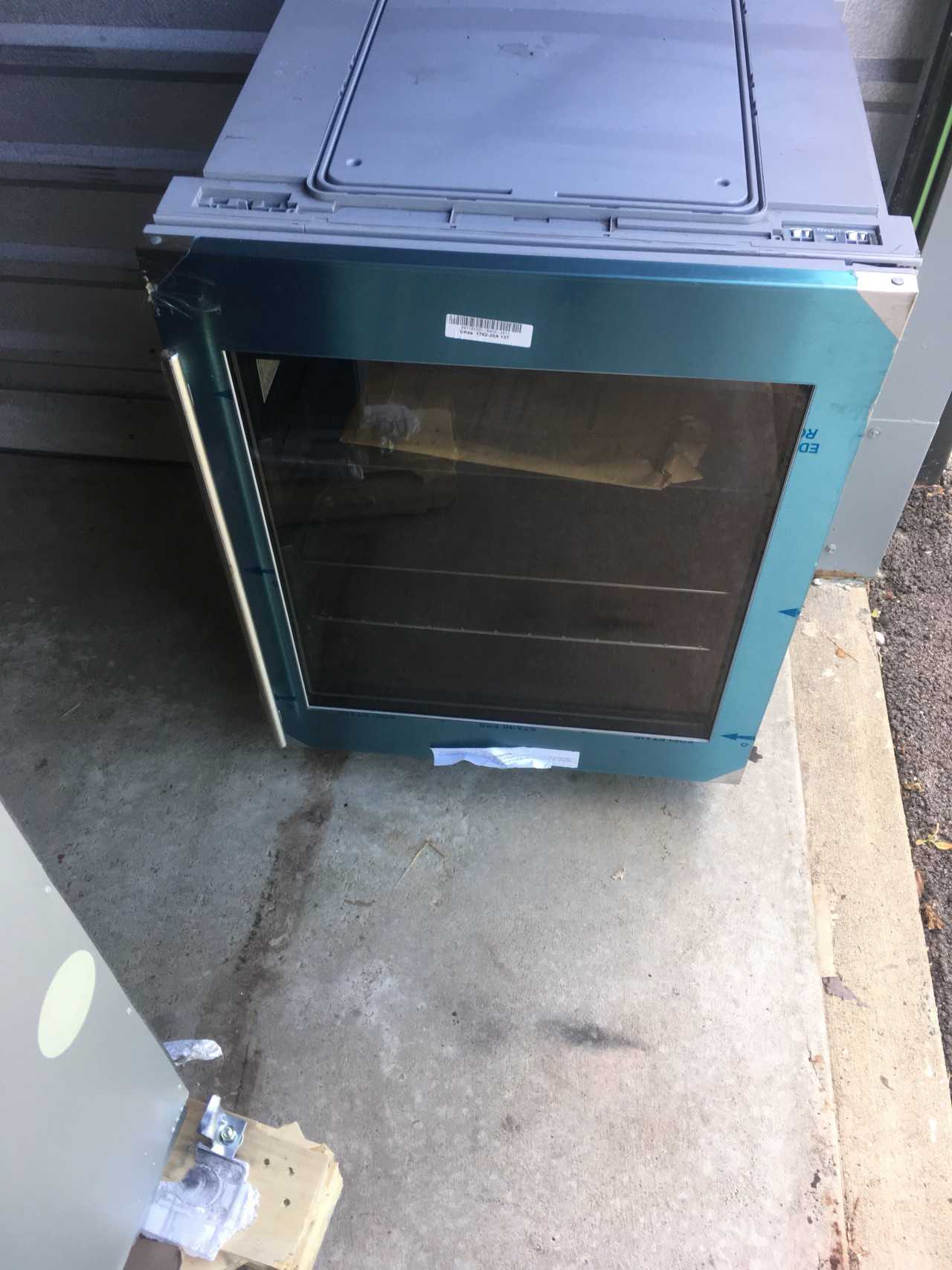 New Liebherr  RU-510 24in Wide Beverage Center - MISCELLANEOUS