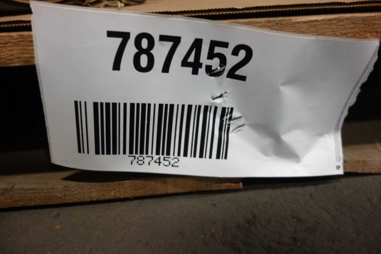 2 PALLETS OF ASSORTED VALVES AND VALVE ACCESSORIES - VALVES