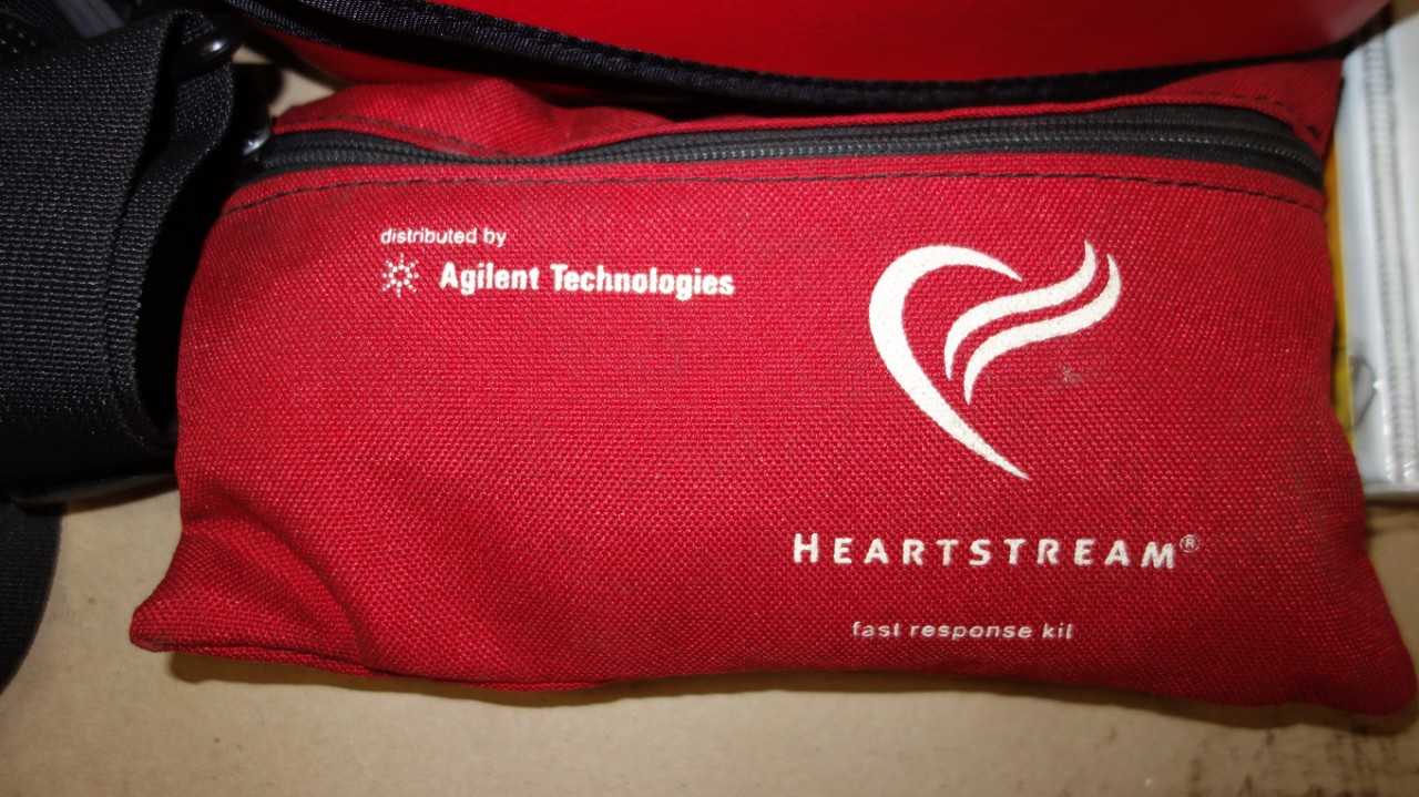 AGILENT M3861A SEMI AUTOMATIC DEFIBRILLATOR KIT - SAFETY EQUIPMENT