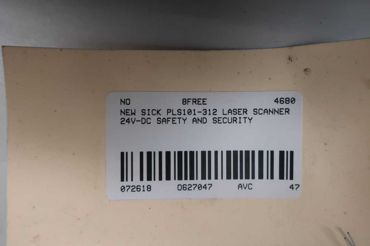NEW SICK PLS101-312 24V-DC LASER SENSOR - INSTRUMENTATION