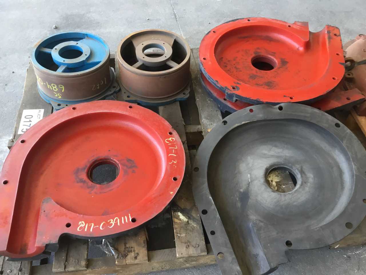 A lot of five A-6-5 Pmp Engine Side Shell Halves and one Peabody-Barne Clean Out Cover - MISCELLANEOUS