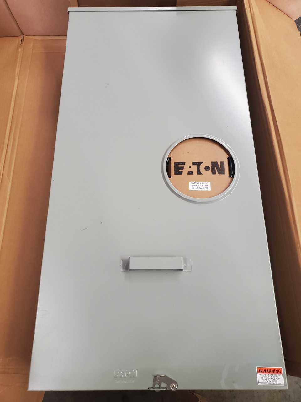 (1) Eaton UTH7330UFLCH Meter Socket 3Ph 32A 600VAC - INDUSTRIAL PARTS