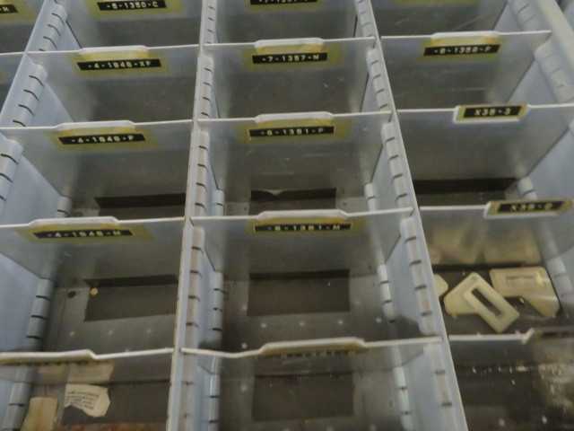 6 Drawer Stanley Vidmar and contents - MISCELLANEOUS