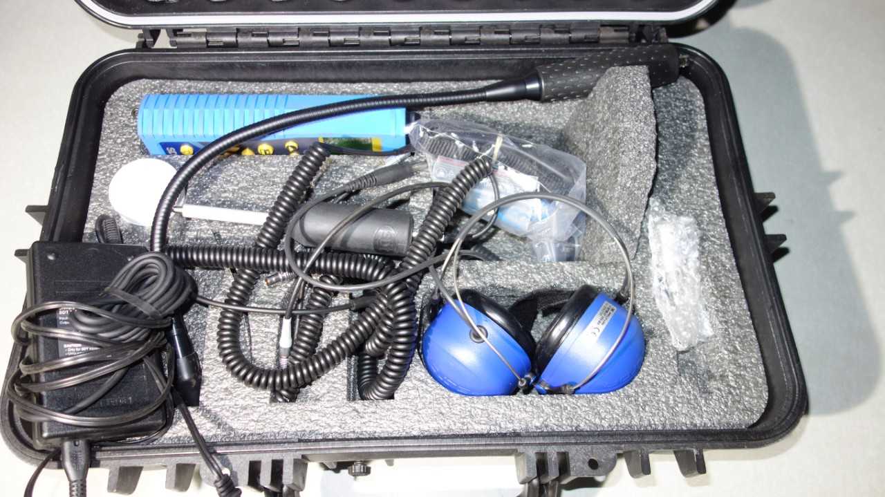 SDT 270 ULTRASONIC LEAK DETECTOR AND PARADISH 2 - MISCELLANEOUS