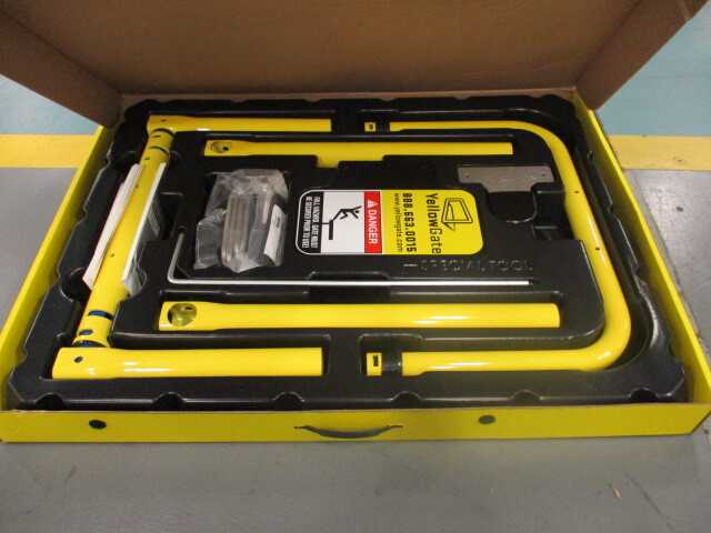 (10) Erectastep Single-Door Safety Gate (2536193) Ridley Park - SAFETY SWITCH