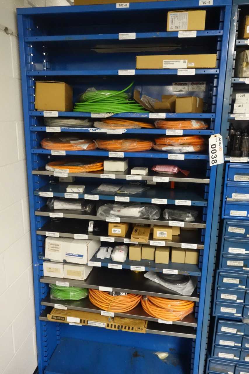 Contents of 1x section shelving - SHELVING