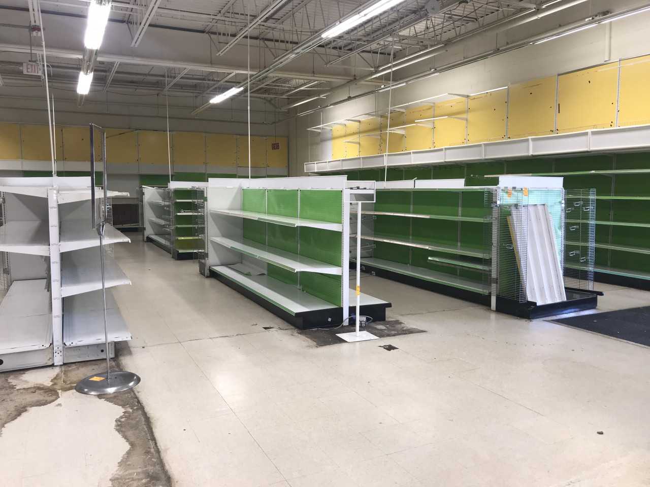 LOT OF STORE SHEVLING UNITS - TOOL STORAGE